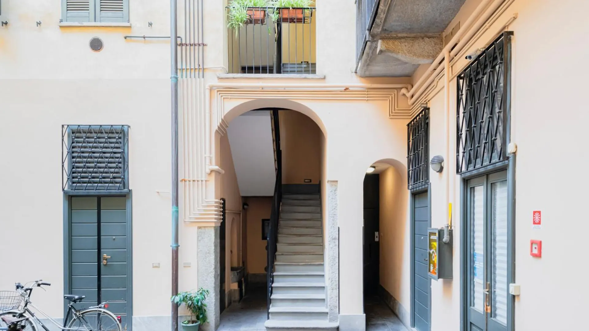 Relstay - Moscova - Central Studio Milan